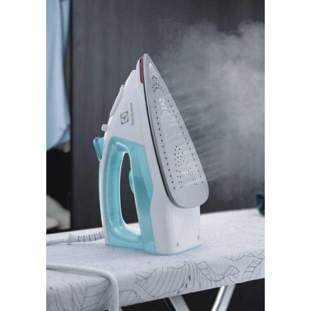 Утюг Electrolux EDB5230