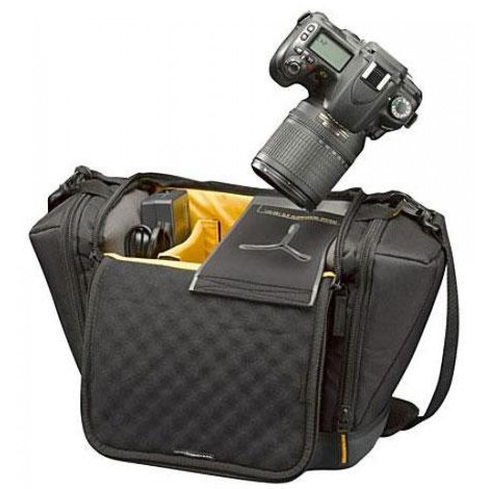 Сумка Case Logic SLRC-203 Zipper Black